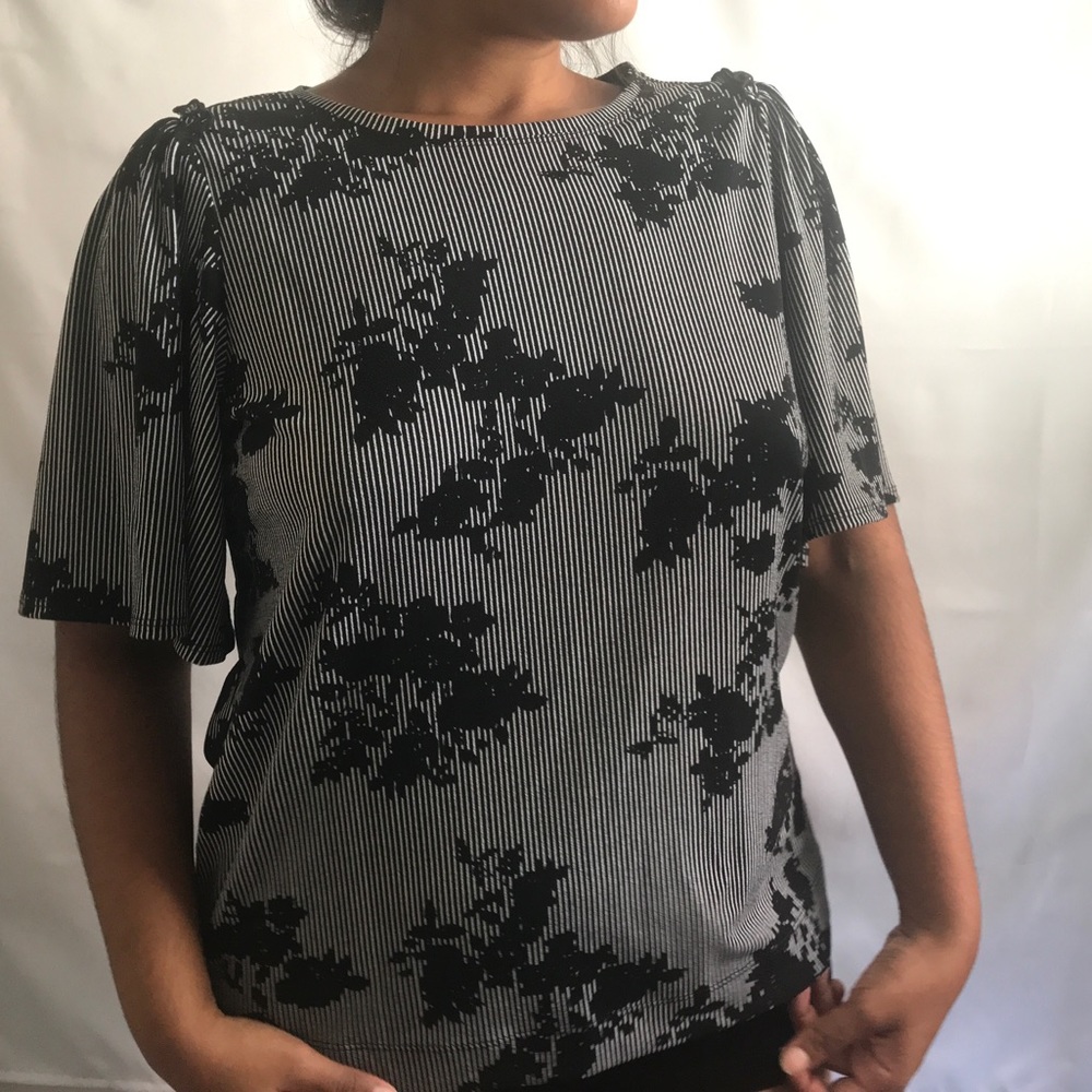 Printed Crew Neck Top